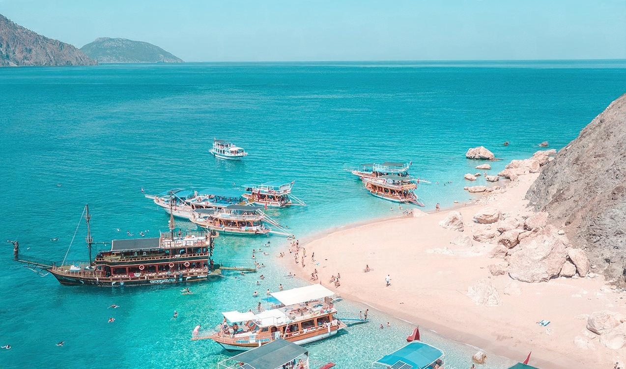 Uçaklı Antalya Olympos Turu